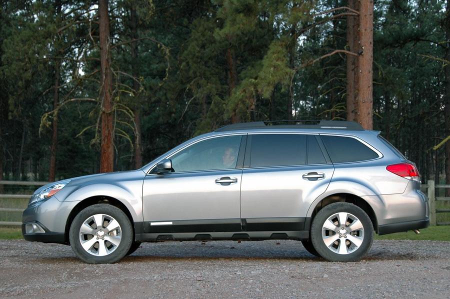  Subaru Outback 2010 года  (фото 13 из 79)